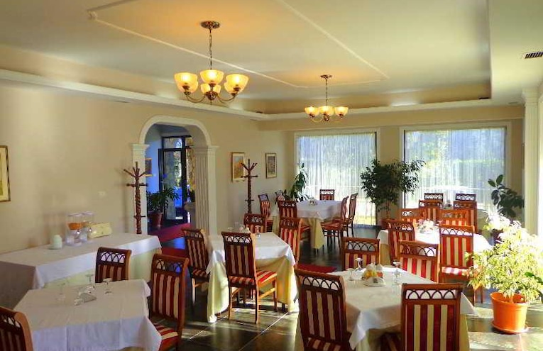 Restaurants - 1