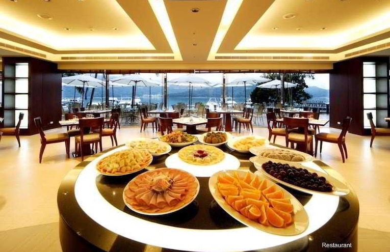 Restaurants - 1