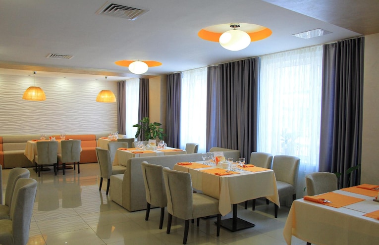 Restaurants - 3