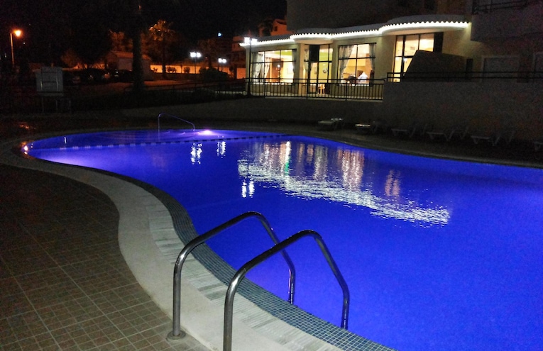 Schwimmbäder - 1