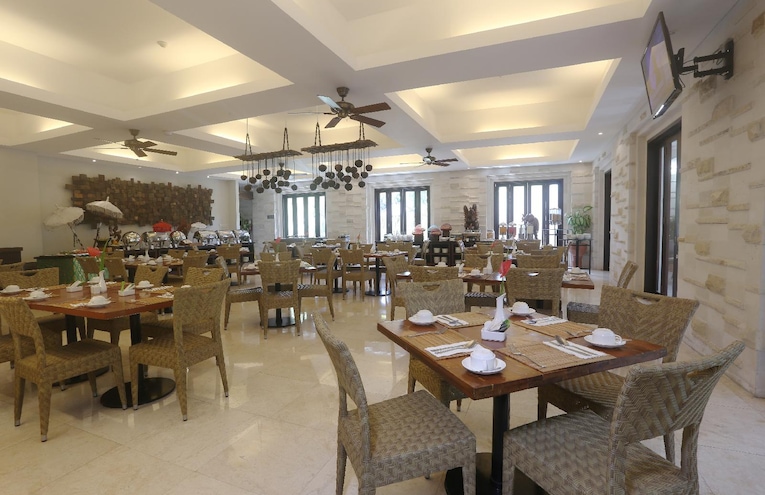 Restaurants - 1