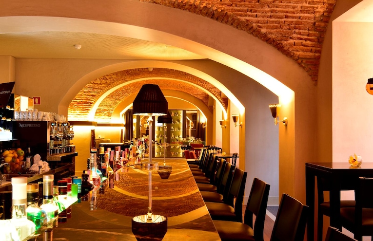 Restaurants - 5