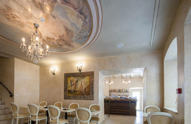 Restaurants - 1