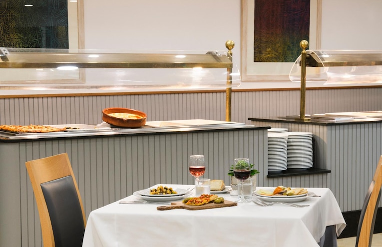 Restaurants - 6
