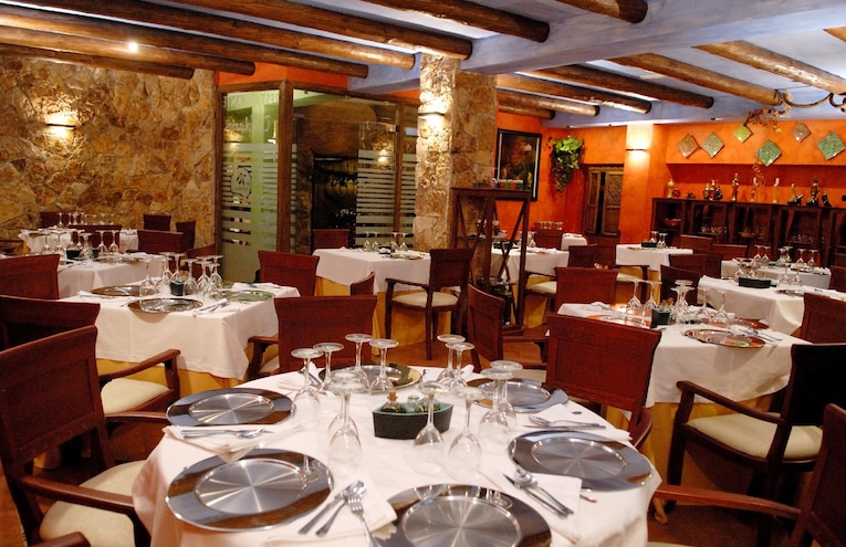 Restaurants - 1