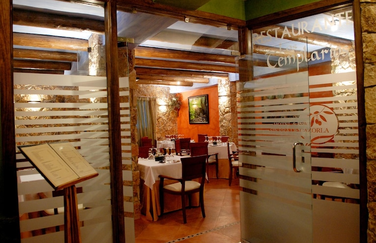 Restaurants - 4