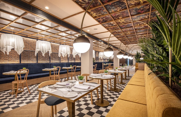 Restaurants - 10