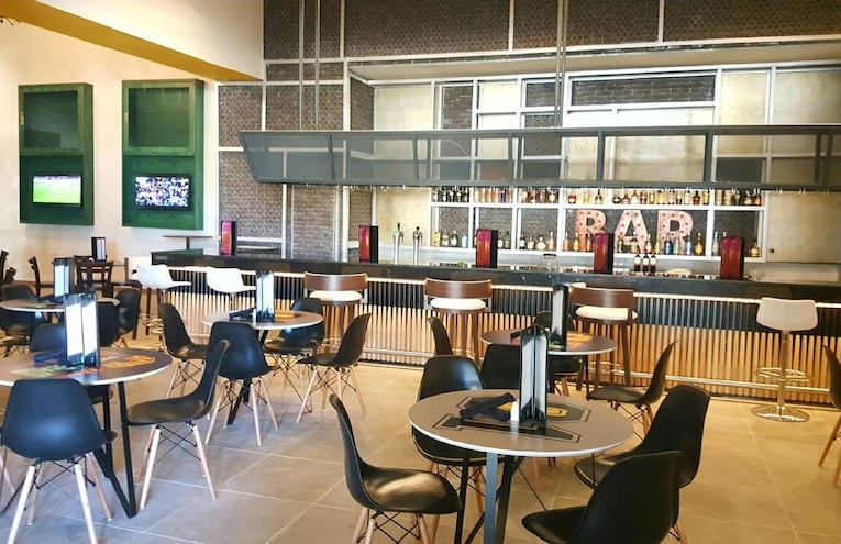 Restaurants - 3