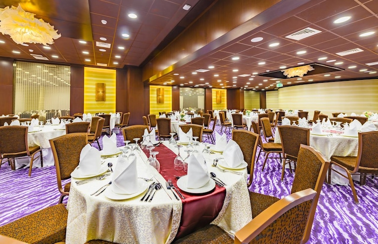 Restaurants - 1
