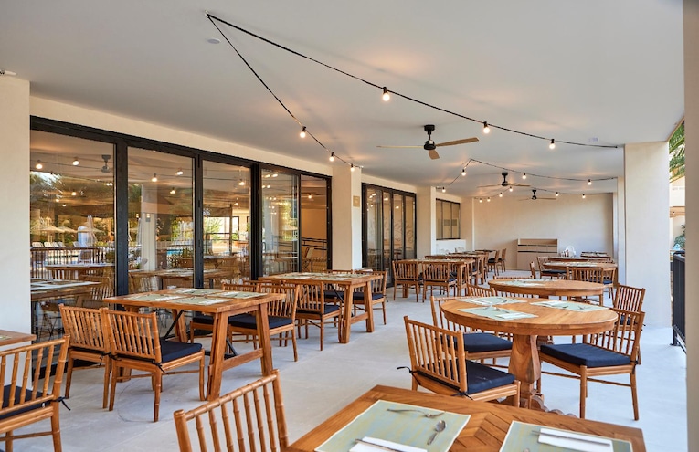 Restaurants - 6