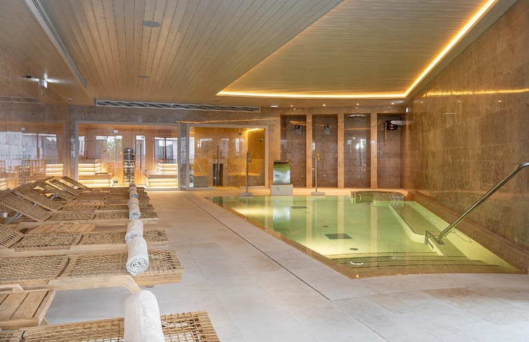 Schwimmbäder - 2