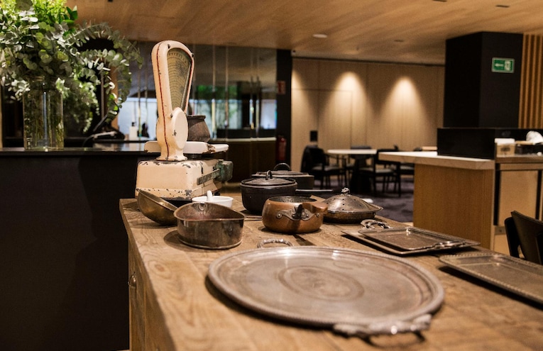 Restaurants - 1