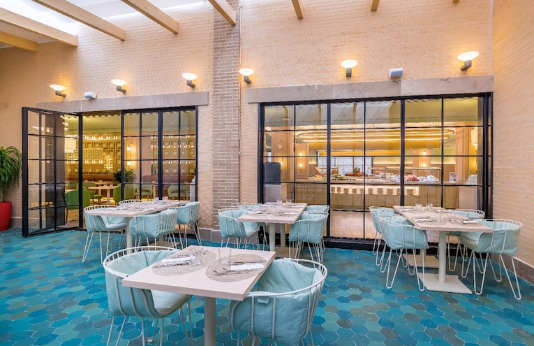 Restaurants - 4