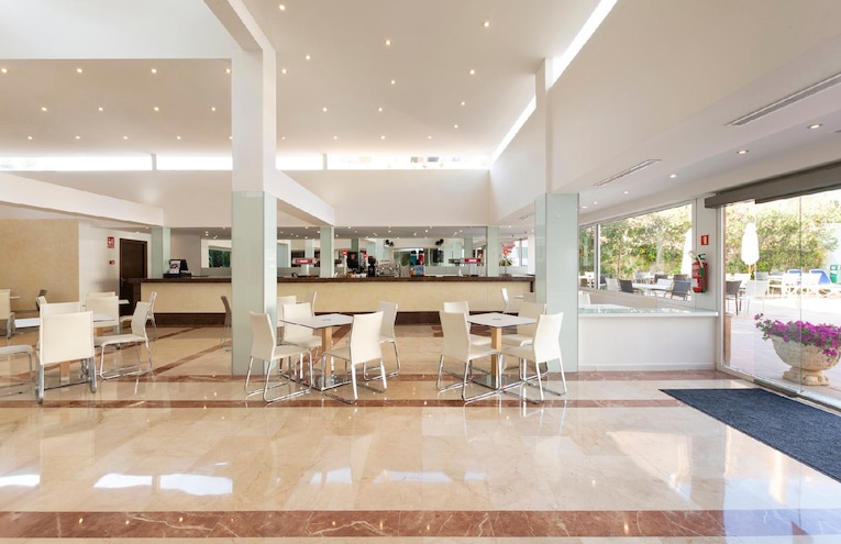 Restaurants - 6