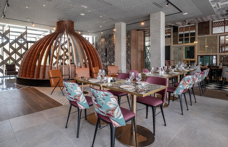 Restaurants - 7